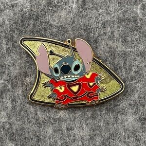 Disney Pin Trading 2005 Stitch Deluxe Lanyard